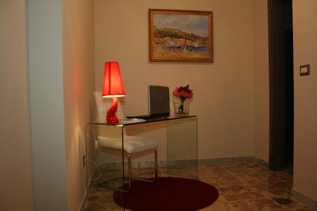 Gallery B&B Milazzo Exteriör bild